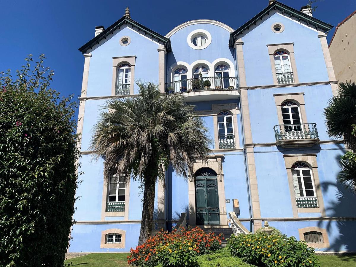 Apartamento Duplex Planta Baja Con Aparcamiento Gratuito En Palacio De Mijares Leilighet Llanes Eksteriør bilde