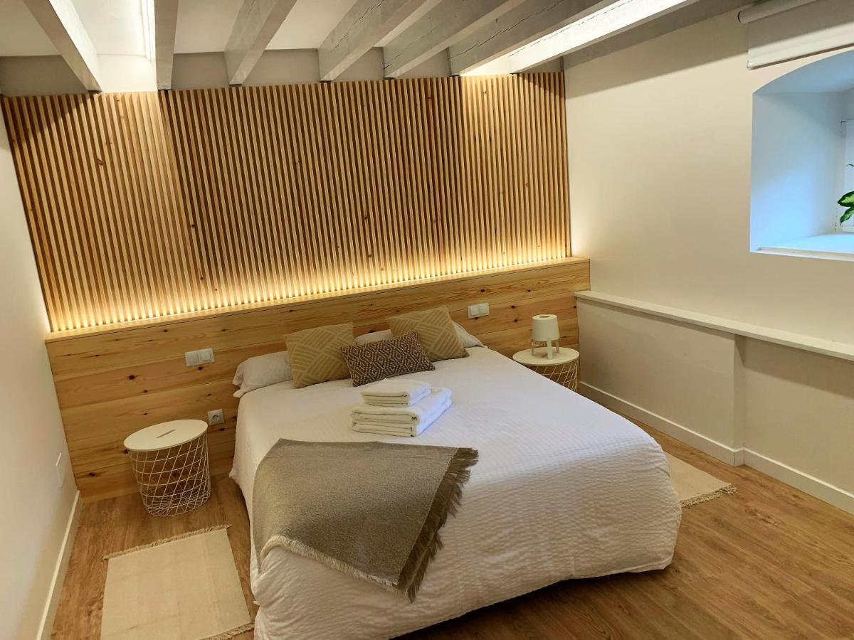 Apartamento Duplex Planta Baja Con Aparcamiento Gratuito En Palacio De Mijares Leilighet Llanes Eksteriør bilde